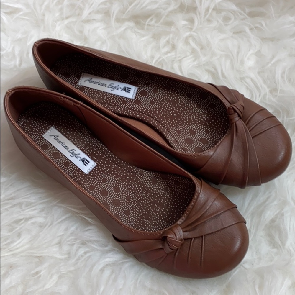 American Eagle by Payless Brown Knotted Flats